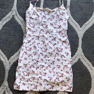 White flower mini dress